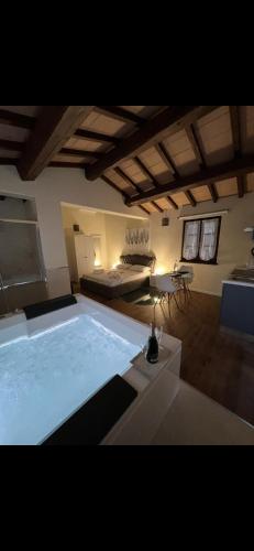 Casale Antica Cassia Luxury & Spa