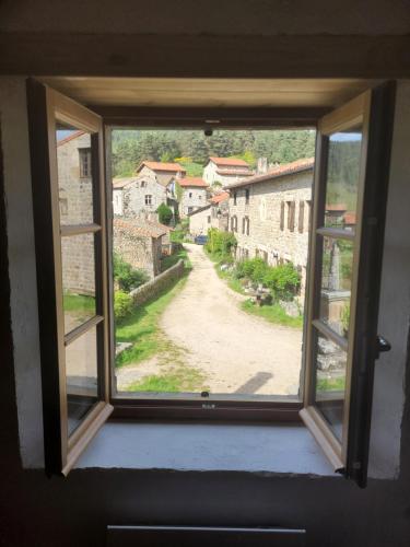 Φωτογραφία από το άλμπουμ του Gîte à Chalencon σε Saint-André-de-Chalençon