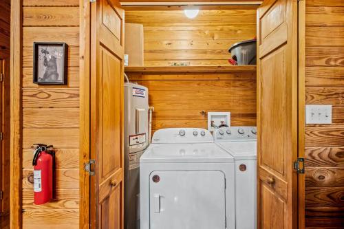 Bearly Livin by Avada Properties photo 25