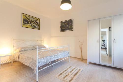 Ένα ή περισσότερα κρεβάτια σε δωμάτιο στο Villa Agneza Medulin