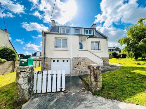 MA ZI BIHAN Family home