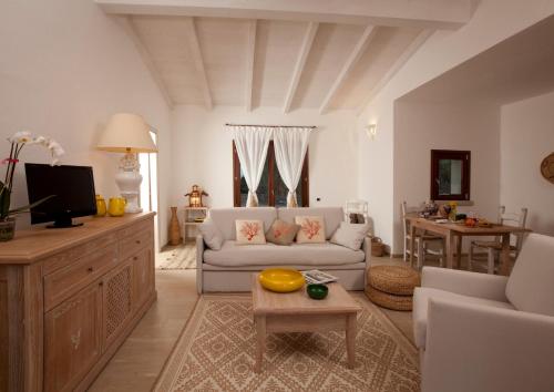 Punta Falcone Resort