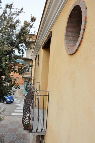 Το κτήριο όπου στεγάζεται  ο ξενώνας