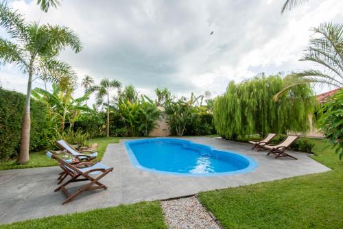 Πισίνα στο ή κοντά στο Limasan Villa Langkawi