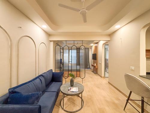 Χώρος καθιστικού στο Housr 1 BHK Apartment Sector 42 Gurgaon Near Two Horizon Centre