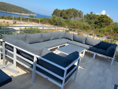 Appartment with a view in Necujam