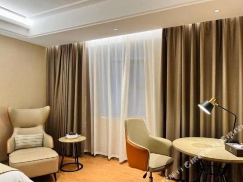 Χώρος καθιστικού στο GreenTree Inn Qingyuan Qinghe Avenue Branch