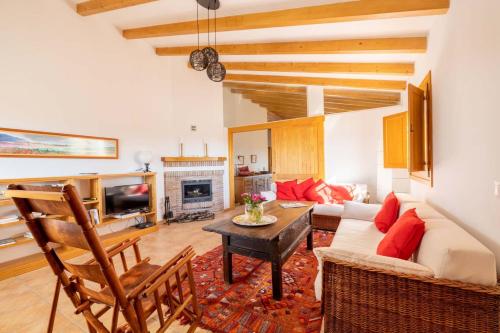 Casa Gino by Rosas Cantares