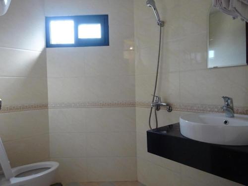 Koupelna v ubytování Hanoi Discovery II Hotel