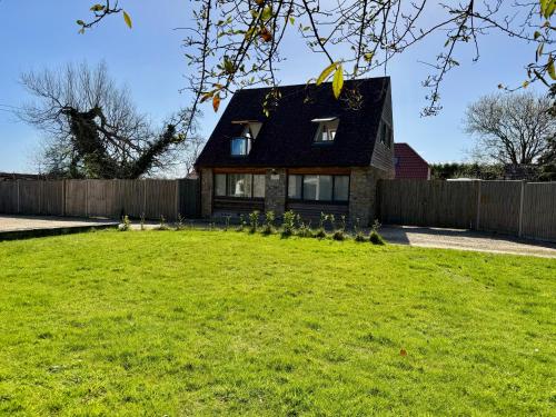 Ein Garten an der Unterkunft Severn View Barn