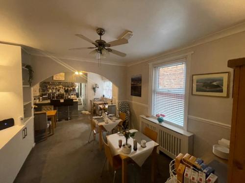 Zona d'estar a Monico Guest House