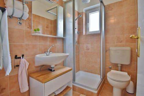 Koupelna v ubytování Apartments Ruzica