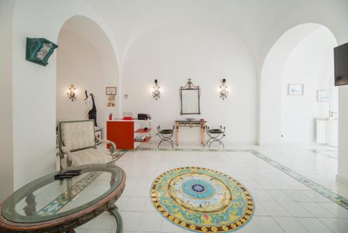 TV a/nebo společenská místnost v ubytování Villacore Capri
