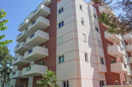 Beachside One-Bedroom Retreat