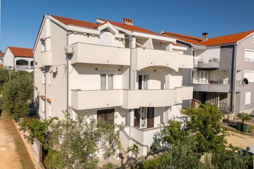 Marina Heights Residence
