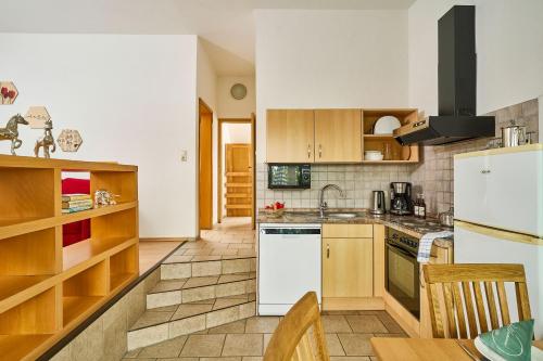 Dapur atau dapur kecil di Traberhof - Landurlaub in seiner schönsten Form - freies Reiten inbegriffen - Hunde willkommen - Sauna im Haus - Kanuverleih - tolle Radwege - Deich in Sichtweite