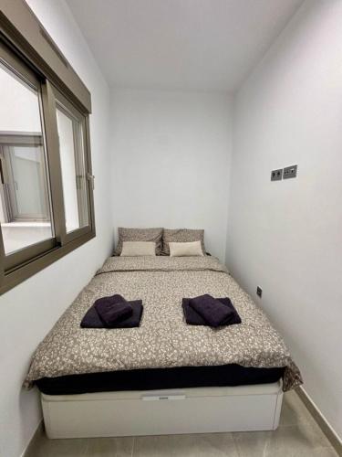 Apartment near Playa de Cura with a rooftop swimming pool