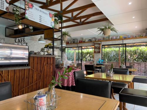 Εστιατόριο ή άλλο μέρος για φαγητό στο Alveston Manor Boutique Hotel & Spa