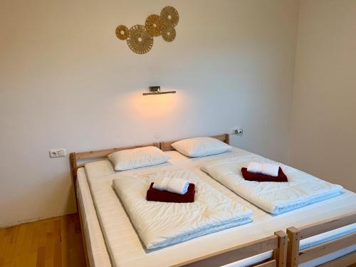 Postel nebo postele na pokoji v ubytování Haus Auner Top 1