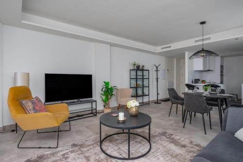 Lica Infinity Collection Penthouse Altana