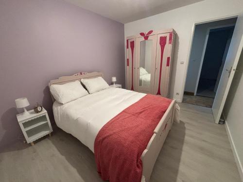 Photo de la galerie de l'établissement Maison entière Circuit 24h du Mans 3 chambres, à Moncé-en-Belin