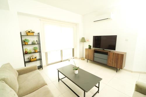 Halcyon Central Apartments