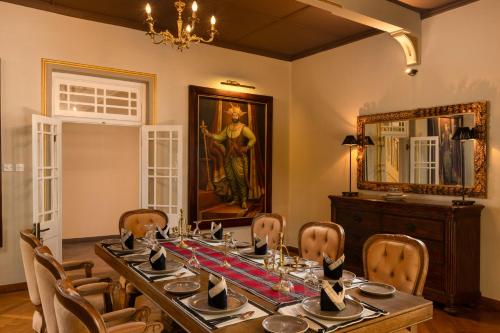 Напитки в Mount Frenion Manor by Seven Angels Kandy