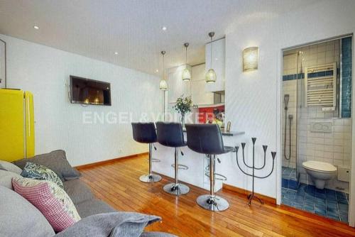 Photo de la galerie de l'établissement Rooftop View Quiet 18th - By Melvane, à Paris