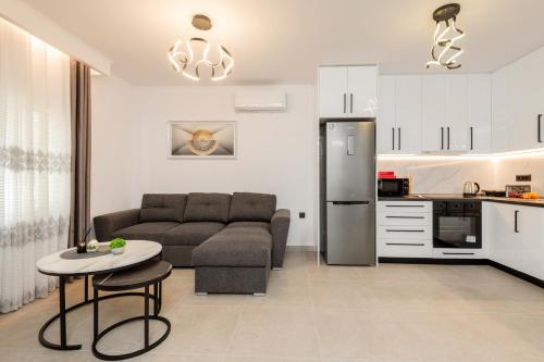 M&A Boutique House