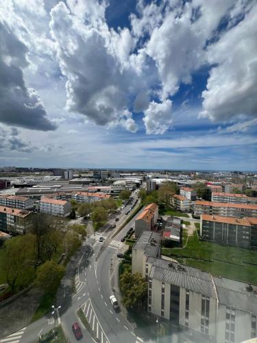 Porto Panorama by Sira Stays