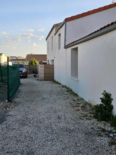 Gallery image of Le 6 - B Saint Xandre in Saint-Xandre