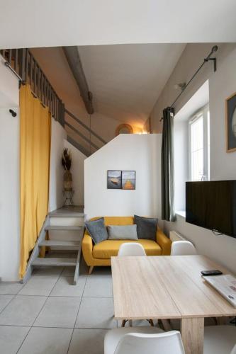 Duplex Scandinave A Cosy et calme - Lyon Part-Dieu