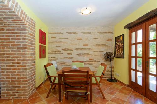 Χώρος καθιστικού στο Holiday House Harmony by Rent Istria