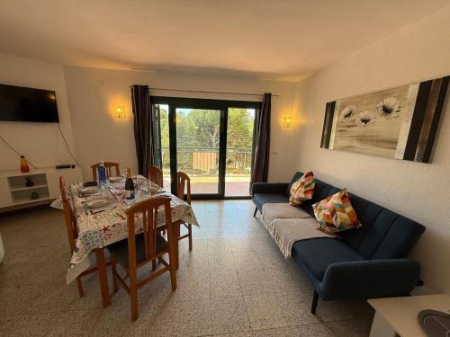 Apartamento en Canyelles a dos minutos de la playa