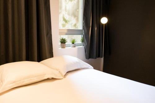 Le St Germain - Pétillant studio décoré avec goût en centre-ville