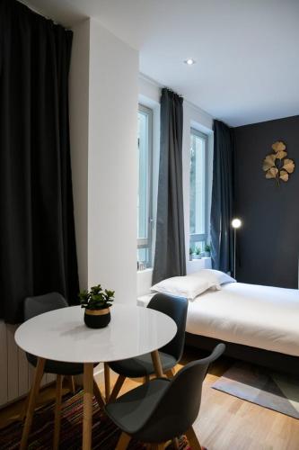 Le St Germain - Pétillant studio décoré avec goût en centre-ville