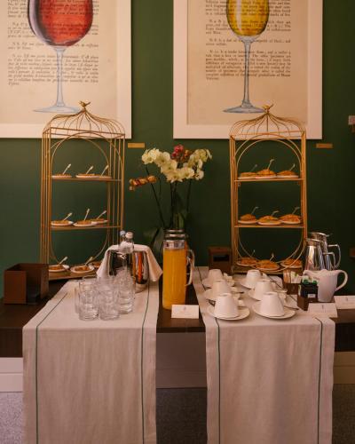 De Bonart Naples, Curio Collection By Hiltonで提供されているドリンク