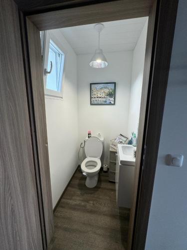 Bilik mandi di Villa du Soleil