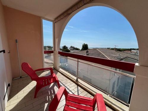 Appart. moderne, terrasse, prêt de la plage, parking - FR-1-494-140