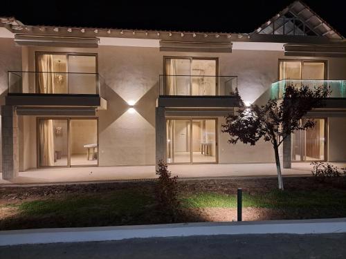 Haus Platanos Apartments & Bungalows by the Sea