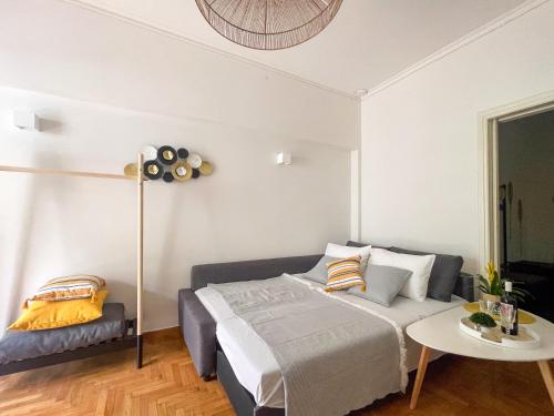 Belita large 1BR close to the Acropolis