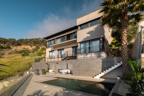 Foto 4 BR vila 25 minutes to Barcelona Fantastic sea views pool