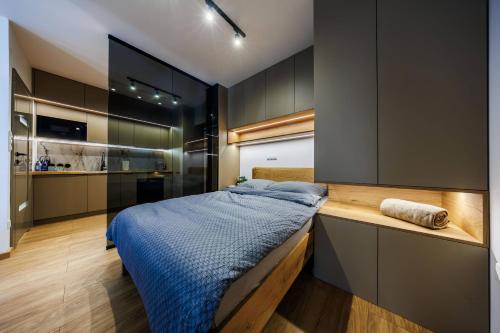 Hyaton Suite Residence- City Centre, Free Parking by StayNest