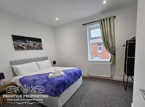 Postel nebo postele na pokoji v ubytování 16 Newcastle street by Prestige Properties Serviced Accommodation
