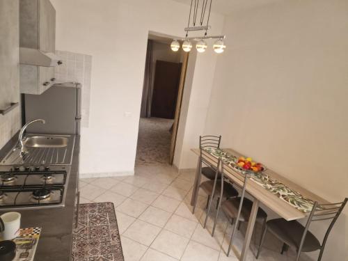 Η κουζίνα ή μικρή κουζίνα στο Casa Vacanze Panorama sulle Egadi