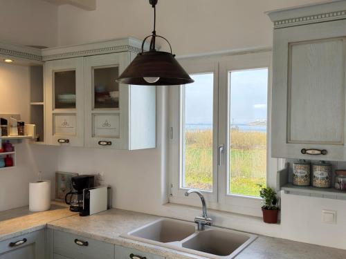Dapur atau dapur kecil di Sunny House
