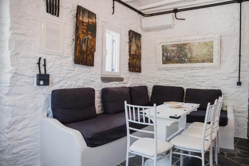 Gallery image of Aloni Houses Kythnos in Loutrá