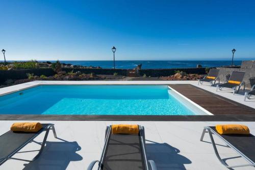 Casa Corfe by Optima Villas