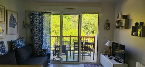 Olatua La vague votre havre Basque à la mer