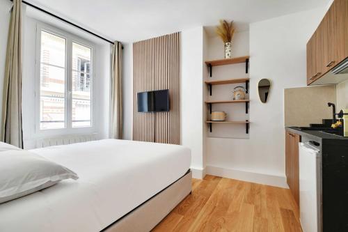 Studio-Suite 4 stars, 15m from Eiffel, Refined